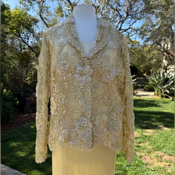 Lucy De Castenou custom 3-pc skirt, cami and hand-embellished jacket - size XL - Picture 2 of 12